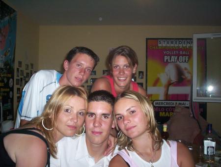 ��� Ch�z $t�f ���